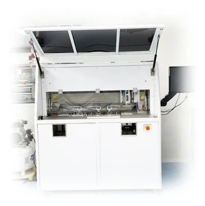 ایستگاه کاری مستعمره میکروبی خودکار